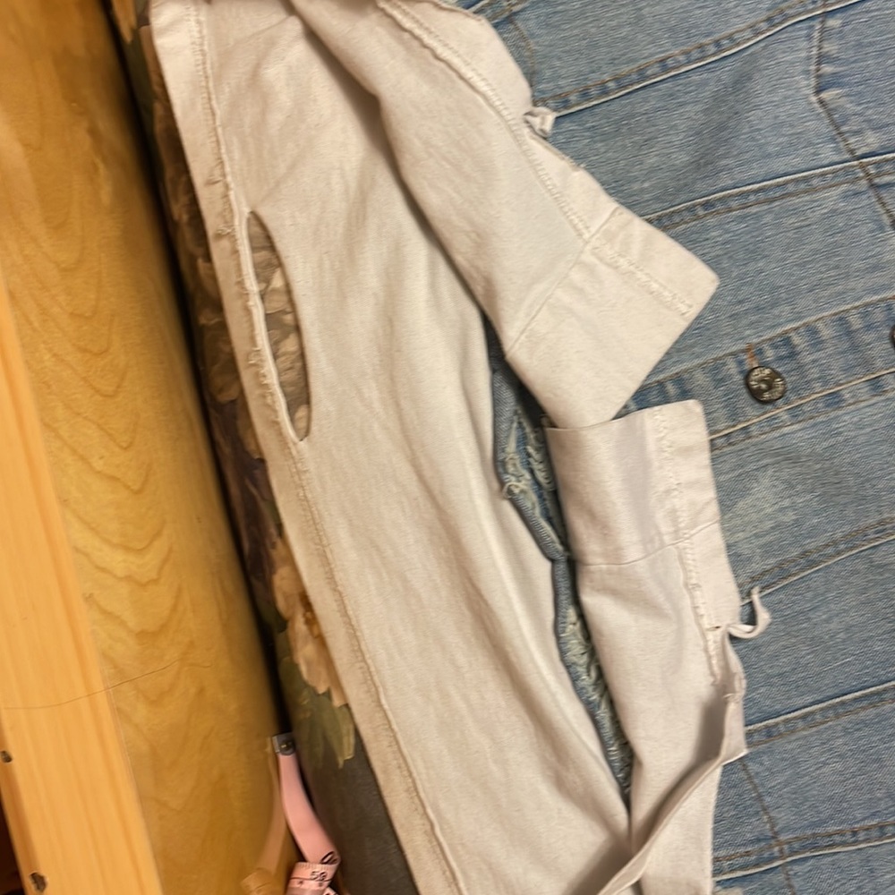 Jean Jacket - Picture 9 of 9